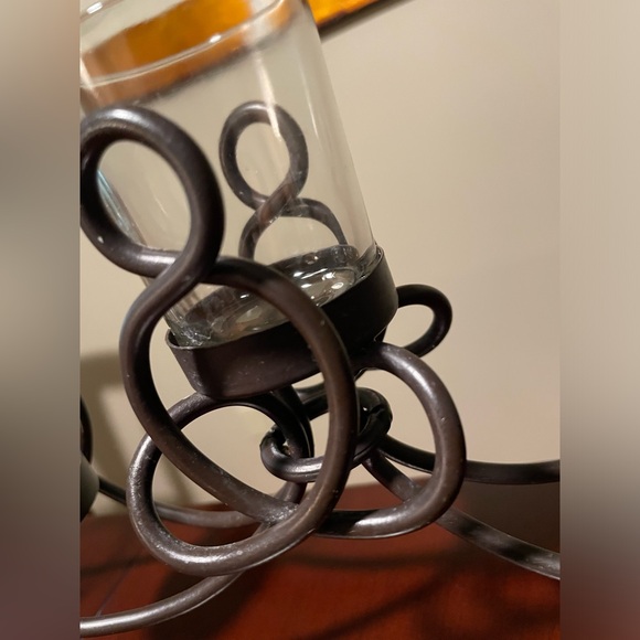 ๐ค Multi Scrolling Metal Wire/Glass Candle Holder - Picture 8 of 10
